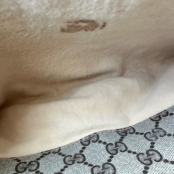 Authentic Gucci Coated Canvas Handbag Purse Crossbody - Picture 16 of 16